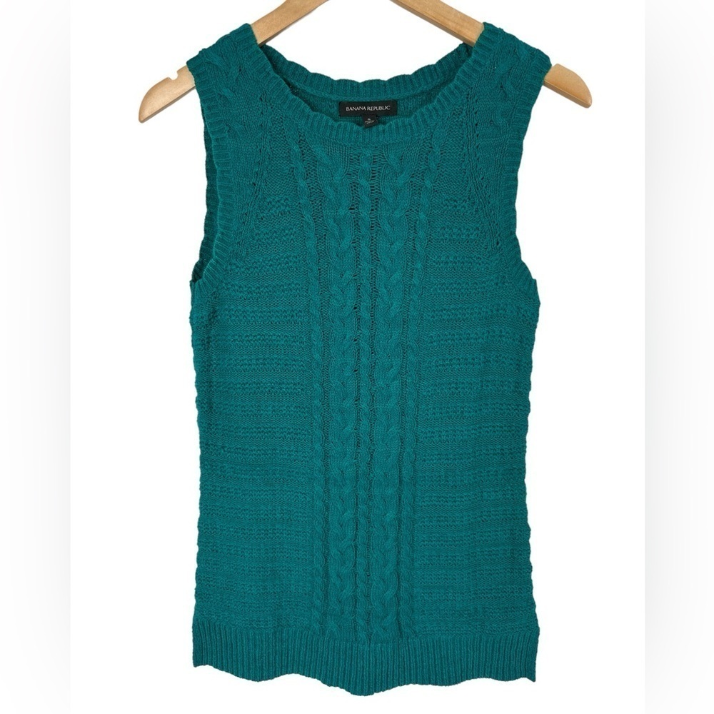 Banana Republic Cable Knit Longline Sleeveless‎ Scalloped Sweater
